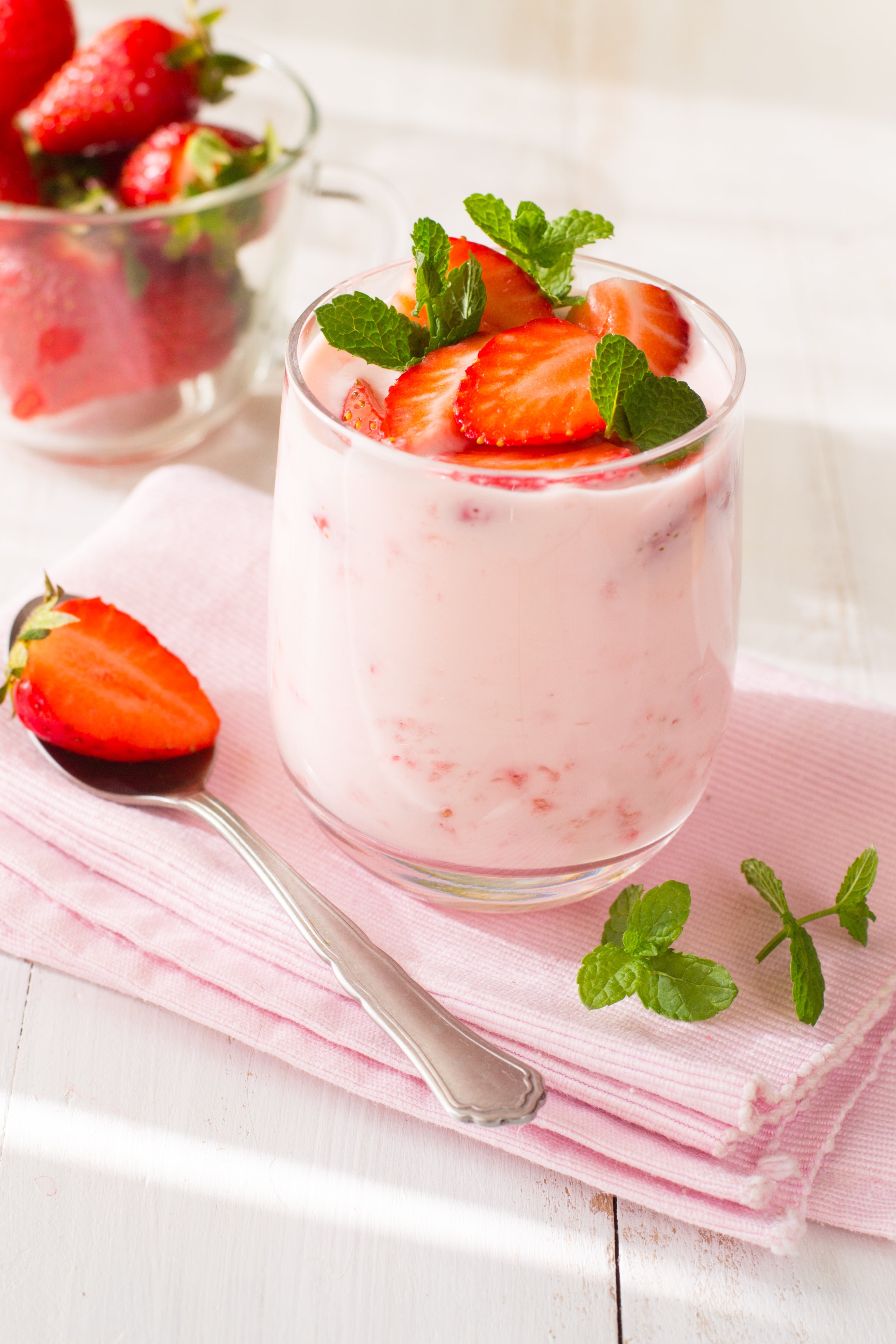 Wild Strawberry Breakfast Smoothie